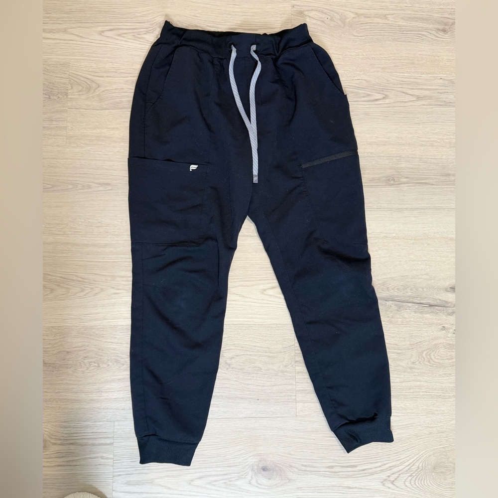 Fabletics On-Call Scrub Jogger Small